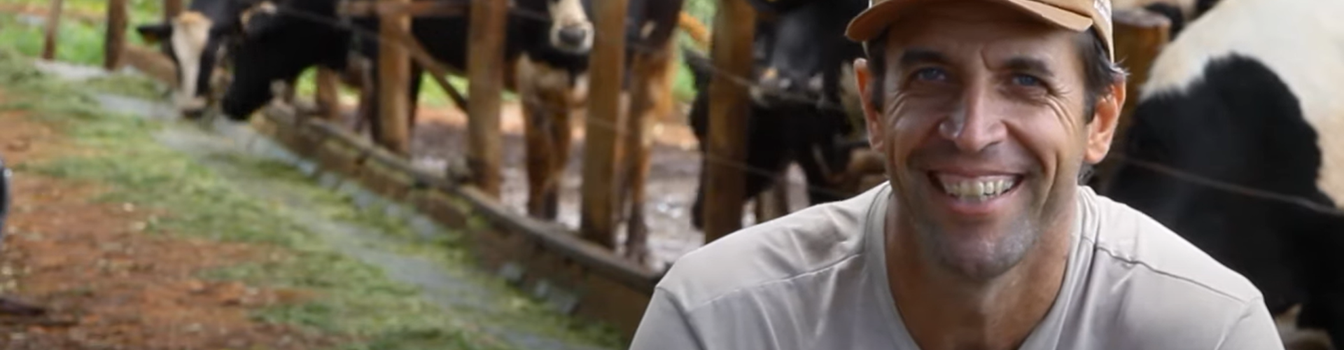Produtor de leite Marcelo Cassoli pontua a importância da tecnologia e gestão para obter sucesso ao gerir uma fazenda